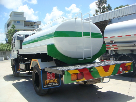 ISUZU FTR เครื่อง 195 แรง แท้งค์น้ำ 6,000 ลิตร