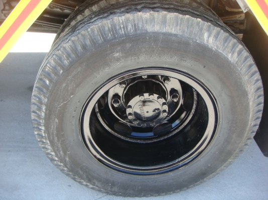 ISUZU FTR เครื่อง 195 แรง แท้งค์น้ำ 6,000 ลิตร