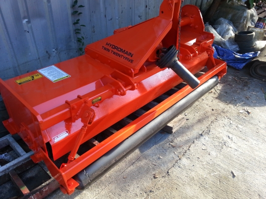 เครื่องซอยหญ้าสภาพดีมาก ( VERTI-CUT ON FAIRWAY) พร้อมให้คำปรึกษาและแนะนำวิธีการใช้