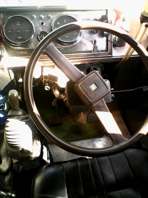 ขายด่วนรถบัสมือสองสภาพดี