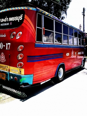 ขายด่วนรถบัสมือสองสภาพดี