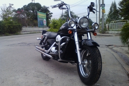 ขายครับ KAWASAKI รุ่น VULCAN 1500 cc. ปี 1999 INVIOCE+สรรพสามิตร รถสีดำเดิมๆจากญี่ปุ่นครับ รถสมบูรณ์มากครับ ราคา 175,000 ถ้วน