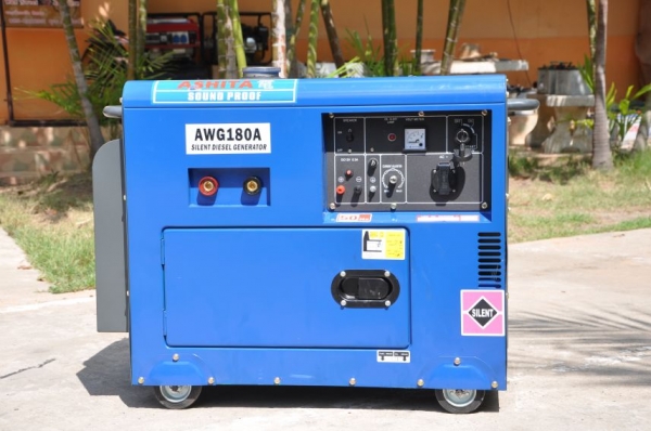 ขายเครื่องปั่นไฟ เครื่องดีเซล(ตู้เก็บเสียง)+เชื่อมได้180A 5KW มีตัวเดียว-38,000เท่านั้น!!