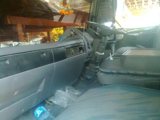 ขายHino 3M รถบ้านเดิมทั้งคันสวยๆๆ