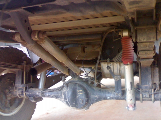 ขายFORD โฟวิลปี04เครื่อง2500โบว์แต่งยกสูงสภาพสวยมากๆคับ ขายFORD โฟวิลปี04เครื่อง2500โบว์แต่งยกสูงสภาพสวยมากๆคับ