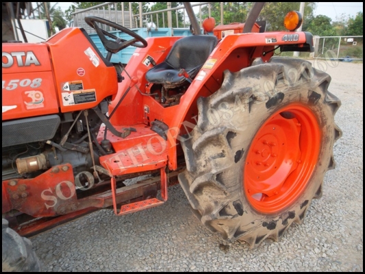 ขายด่วน KUBOTA L4508 4WD 2 เพลา 45แรง พร้อมใบมีดดันหน้าตราช้าง รถสวยใช้น้อย พร้อมใช้งานได้ทันที ราคาสุดคุ้ม ขายด่วน KUBOTA L4508 4WD 2 เพลา 45แรง พร้อมใบมีดดันหน้าตราช้าง รถสวยใช้น้อย พร้อมใช้งานได้ทันที ราคาสุดคุ้ม