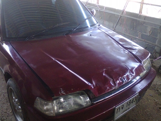 (ลดราคาลงอีก)ขาย civic ef ปี 33 เครื่อง D15B คาร์บูเรเตอร์ รถเครื่องดี ขับดี ไม่มีชนหนัก สีไม่สวยครับ