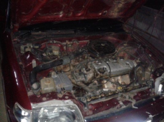 (ลดราคาลงอีก)ขาย civic ef ปี 33 เครื่อง D15B คาร์บูเรเตอร์ รถเครื่องดี ขับดี ไม่มีชนหนัก สีไม่สวยครับ