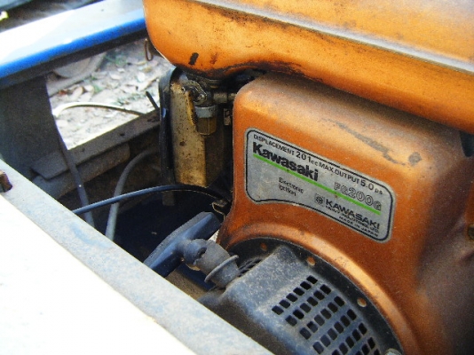 รถบรรทุกเอนกประสงค์นั่งขับเล็ก