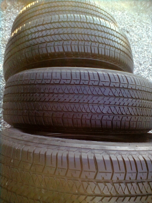 ขายยาง 265/65R17 บริสโตร์ ยางปี 11 สัปดาห์ที่ 50 สวยๆจำนวน 1 ชุด