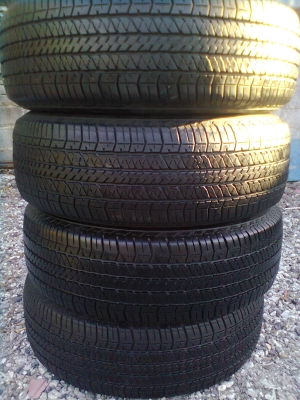 ขายยาง 265/65R17 บริสโตร์ ยางปี 11 สัปดาห์ที่ 50 สวยๆจำนวน 1 ชุด