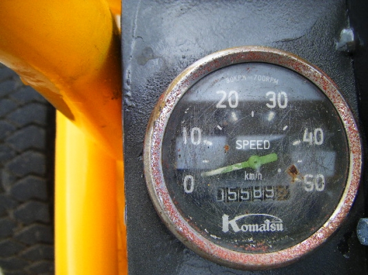 รถโฟร์ลิพท์ 2ตัน รถโฟร์ลิพท์ 2ตัน