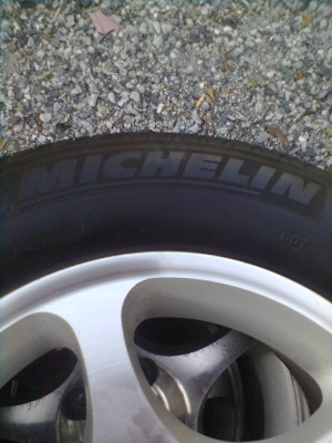 ขายยางพร้อมแม็ก HONDA ยางMICHELIN 195/65R15 ยางปี 10 จำนวน 1 ชุด