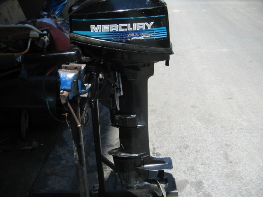 ขาย เครื่่องเรือ Mercury 10 แรง สตาร์ท2ระบบ เครื่องดี นำเข้าญี่ปุ่น ราคา 25,500