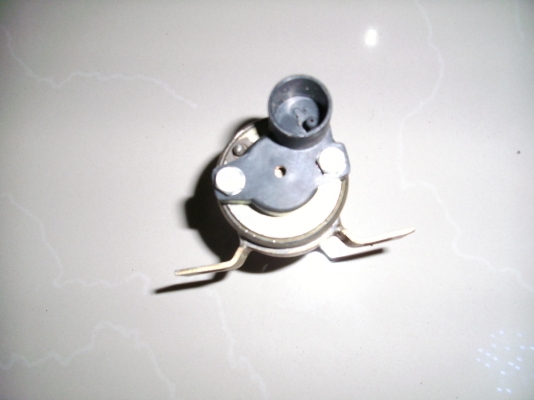 Spare part VOE 1584894 Solenoid valve (Volvo) Spare part VOE 1584894 Solenoid valve (Volvo)