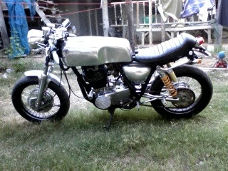 ขาย-แลก sr400 ปี96 คาเฟ่ ลดราคา...