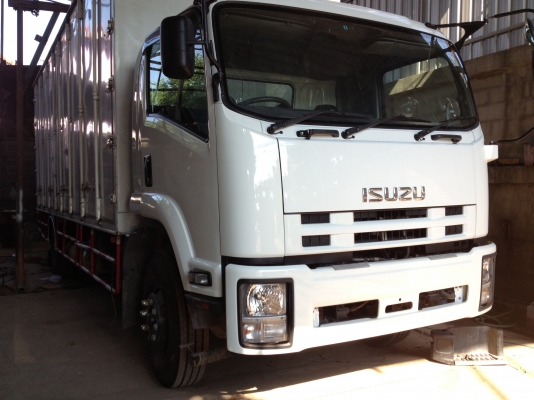 ขาย 6ล้อใหญ่ ISUZU FTR 240แรง CNGแท้โรงงาน รุ่น โรโบคอบ ตู้แห้ง ยาว 7.5 เมตร10บาน
