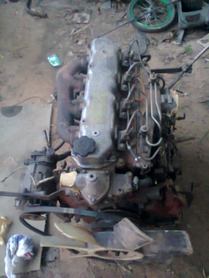 ขายเครื่องยนต์ Hino WO4D 117 แรงม้า