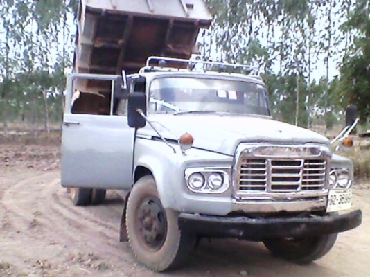 ขายด่วนรถหกล้อใหญ่ ตั้ม