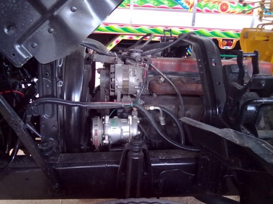 ขายรถหกล้อ ISUZU NRR เครื่อง 170 แรง มีเครน 3 ตันของ TADANO ยาว 5 เมตร ยาง 900 ภายในสวยพร้อมแอร์ เบรกจิ๊ปฟี่