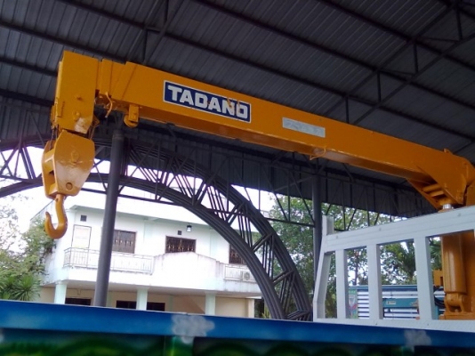 ขายรถหกล้อ ISUZU NRR เครื่อง 170 แรง มีเครน 3 ตันของ TADANO ยาว 5 เมตร ยาง 900 ภายในสวยพร้อมแอร์ เบรกจิ๊ปฟี่