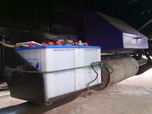 ขายรถหกล้อ ISUZU รถประกอบนอก รุ่น NRR เครื่อง 145 แรง 6BB1 ยาว 5 เมตรเศษ สูง 180 ซ.ม. ภายในสวยพร้อมแอร์ เบรกจิ๊ปฟี่่ ราคา 980000 สนใจติดต่อ คุณชลอ 081-2568658