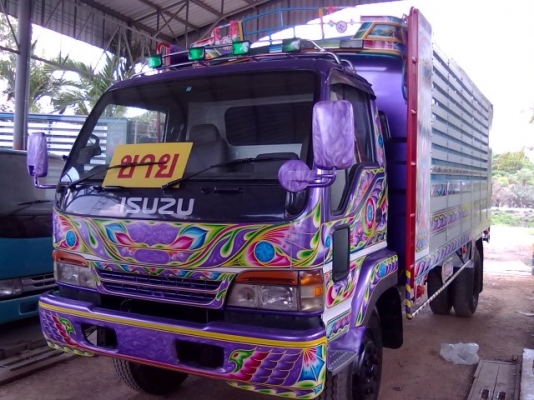 ขายรถหกล้อ ISUZU รถประกอบนอก รุ่น NRR เครื่อง 145 แรง 6BB1 ยาว 5 เมตรเศษ สูง 180 ซ.ม. ภายในสวยพร้อมแอร์ เบรกจิ๊ปฟี่่ ราคา 980000 สนใจติดต่อ คุณชลอ 081-2568658