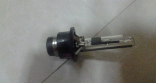 หลอดไฟซีนอนดีแม๊ก