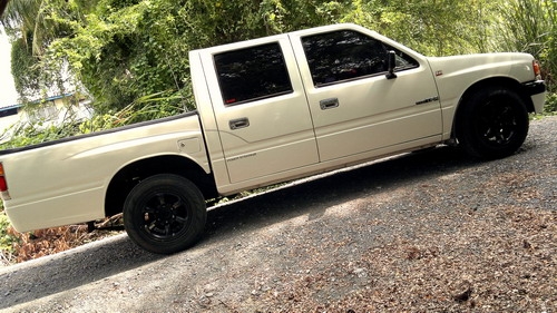 cab4แท้จากisuzuหา4ประตูทนๆดีเซลไดเร็คประหยัดๆเพาเวอร์เบรคดีๆแอร์เย็นเชิญครับ