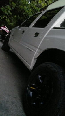 cab4แท้จากisuzuหา4ประตูทนๆดีเซลไดเร็คประหยัดๆเพาเวอร์เบรคดีๆแอร์เย็นเชิญครับ