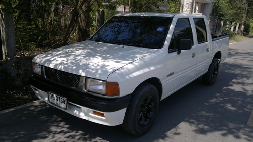 cab4แท้จากisuzuหา4ประตูทนๆดีเซลไดเร็คประหยัดๆเพาเวอร์เบรคดีๆแอร์เย็นเชิญครับ