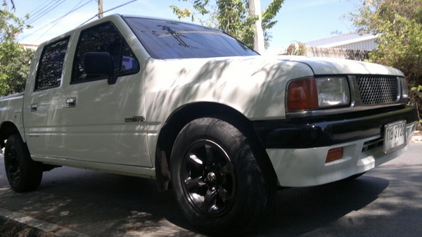 cab4แท้จากisuzuหา4ประตูทนๆดีเซลไดเร็คประหยัดๆเพาเวอร์เบรคดีๆแอร์เย็นเชิญครับ