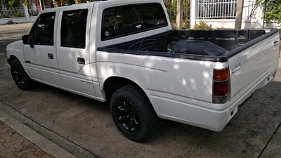 cab4แท้จากisuzuหา4ประตูทนๆดีเซลไดเร็คประหยัดๆเพาเวอร์เบรคดีๆแอร์เย็นเชิญครับ