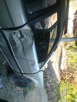 ขายเป็นอะหลั่ย โซรูน่าปี98รถเกิดอุบัตติเหตุ ตามรูปใครอยากได้ชิ้นไหนถอดขายทุกตัวบริการจัดส่งทางไปรษณีย์ (แยกขายตัดตูด เบาะ แผงคอลโซล เรือนไมล์ แผงข้างประตู ประตู แก้มขวา หรืออุปกรณ์เครื่องเกียร์ใครสนใจตรงไหนตามรูปบอกมา