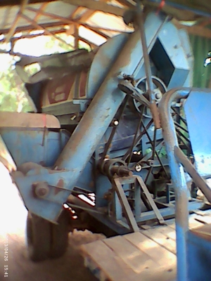 ขายรถนวดข้าว จัมโบ 9999 ถูกๆ นวดดีมาก 110,000 บาท