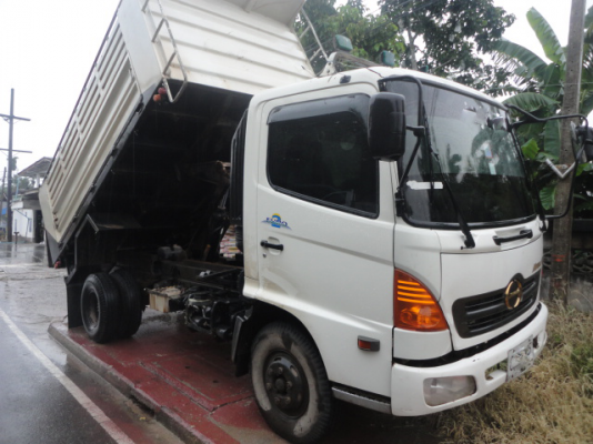 6 ล้อดั้ม HINO  ปี 49 เครื่อง 170 แรง ออกห้างมือเดียว