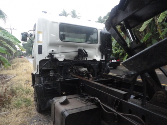 6 ล้อดั้ม HINO  ปี 49 เครื่อง 170 แรง ออกห้างมือเดียว