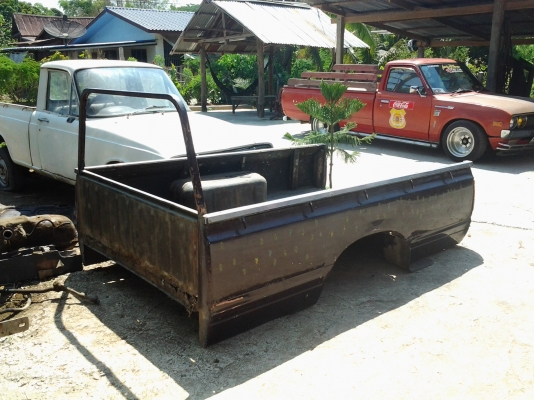 JOECLASSIC..ขายกะบะ 720 5ขอช่วงยาวใช้งานได้เลยไม่มีฝาท้ายขาย  3000.สนใจโทรสอบฤามได้เลย..