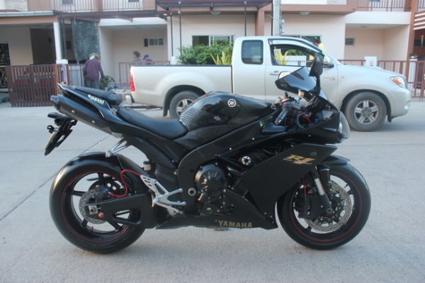 ขาย YAMAHA R1 ปี2008 อินวอยล์สรรพสามิตแท้ๆๆ วิ่งน้อย 8000โล