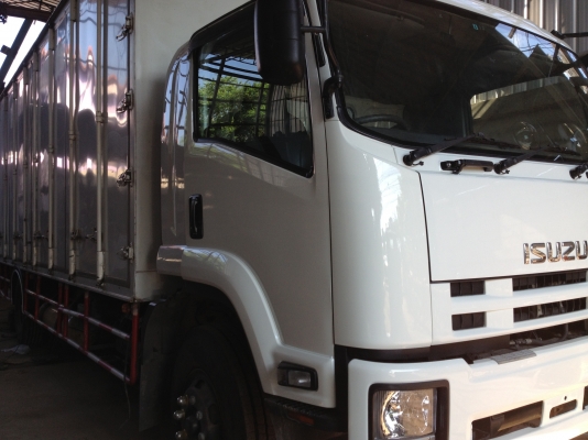 ขาย 6ล้อใหญ่ ISUZU FTR 240แรง CNGแท้โรงงาน รุ่น โรโบคอบ ตู้แห้ง ยาว 7.5 เมตร10บาน ขาย 6ล้อใหญ่ ISUZU FTR 240แรง CNGแท้โรงงาน รุ่น โรโบคอบ ตู้แห้ง ยาว 7.5 เมตร10บาน
