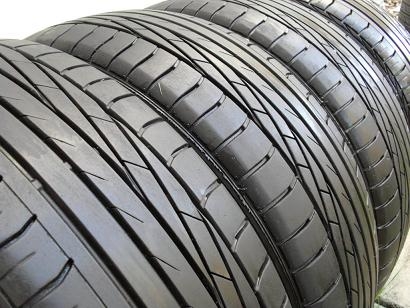 ขายยาง GOOD YEAR Excellence  ปี11(1ชุด) ไม่มีปะ 185/55/16 ราคา 3,400 ดูของแถวปากเกร็ด สนใจติดต่อ 090-676-4651 เบียร์ครับ