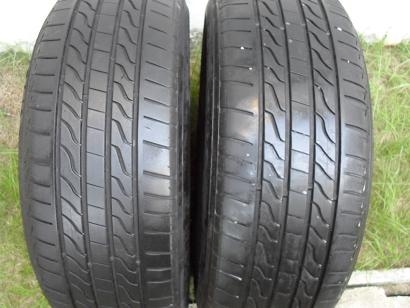 ขายยาง MICHELIN PRIMACY LC ปี2012(1คู่) ไม่มีปะ 215/60/16 ราคา 2,500 ดูของแถวปากเกร็ด สนใจติดต่อ 090-676-4651 เบียร์ครับ