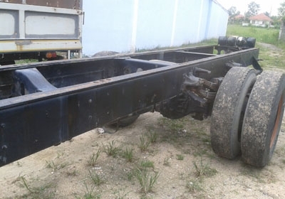 ขายหกล้อ Isuzu FTR 195 แรง ยาว 7.2 m หัวคัซซี พร้อมใช้ โทร 088-4501277