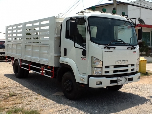 ขายด่วน 6ล้อใหม่ 210HP ไมค์18xxx ปี52