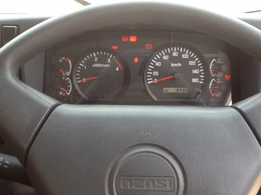 ขายด่วน 6ล้อใหม่ 210HP ไมค์18xxx ปี52