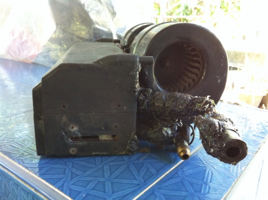 (ส่งพัสดุให้คุณสุทัศน์ จ.น่าน เรียบร้อยแล้วครับ ขอบคุณมากครับ)ขายคอลย์เย็นพร้อมพัดลม ใส่รถปิ๊คอัพตอนเดียว พร้อมใช้ ไม่รั่ว ไม่เสีย 450 บาท พร้อมส่ง ต่อรองมา ขายได้ขายเลย สามพราน นครปฐม