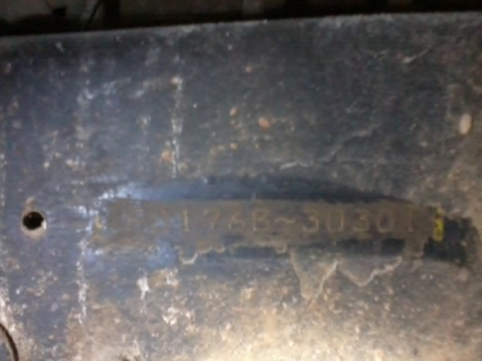 ขายรถบรรทุก 6ล้อ HINO FD 180 HP ไม่มีทะเบียน