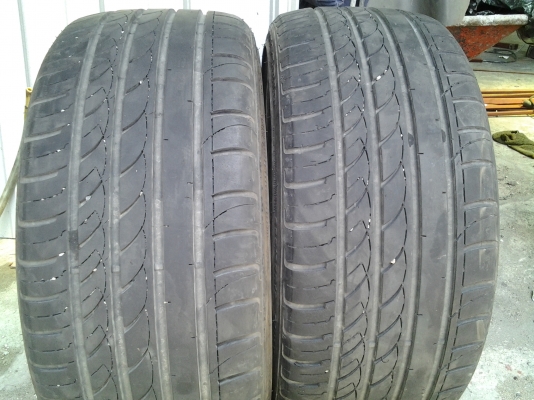 ยาง 235/35r19 สภาพ80\% เพิ่งถอดครับ