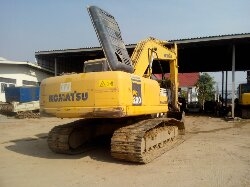 ขายรถแบคโฮรุ่นPC200-7