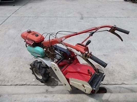 รหัส:13001149รถพรวนดินเดินตามเครื่องKF340-127341เบนชิน(3.5ps)มีชุดพรวนดินมีกว้าง35cm.www.nihonmono.com